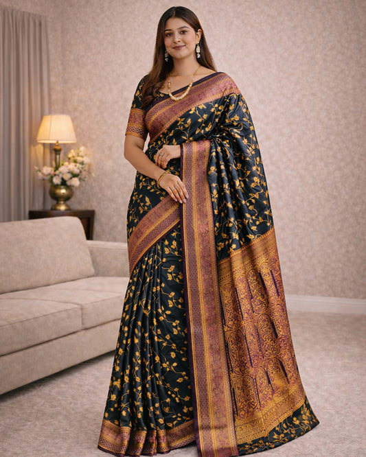 ব্লাউজ পিস সহ কালো জরি কাতান শাড়ি - JT7