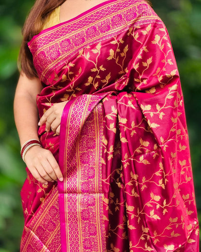 ব্লাউজ পিস সহ খয়েরী জরি কাতান শাড়ি - JT1