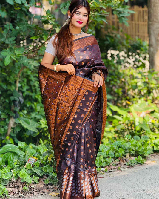 ব্লাউজ পিস সহ কফি কালার সফট কাতান শাড়ি - KT4