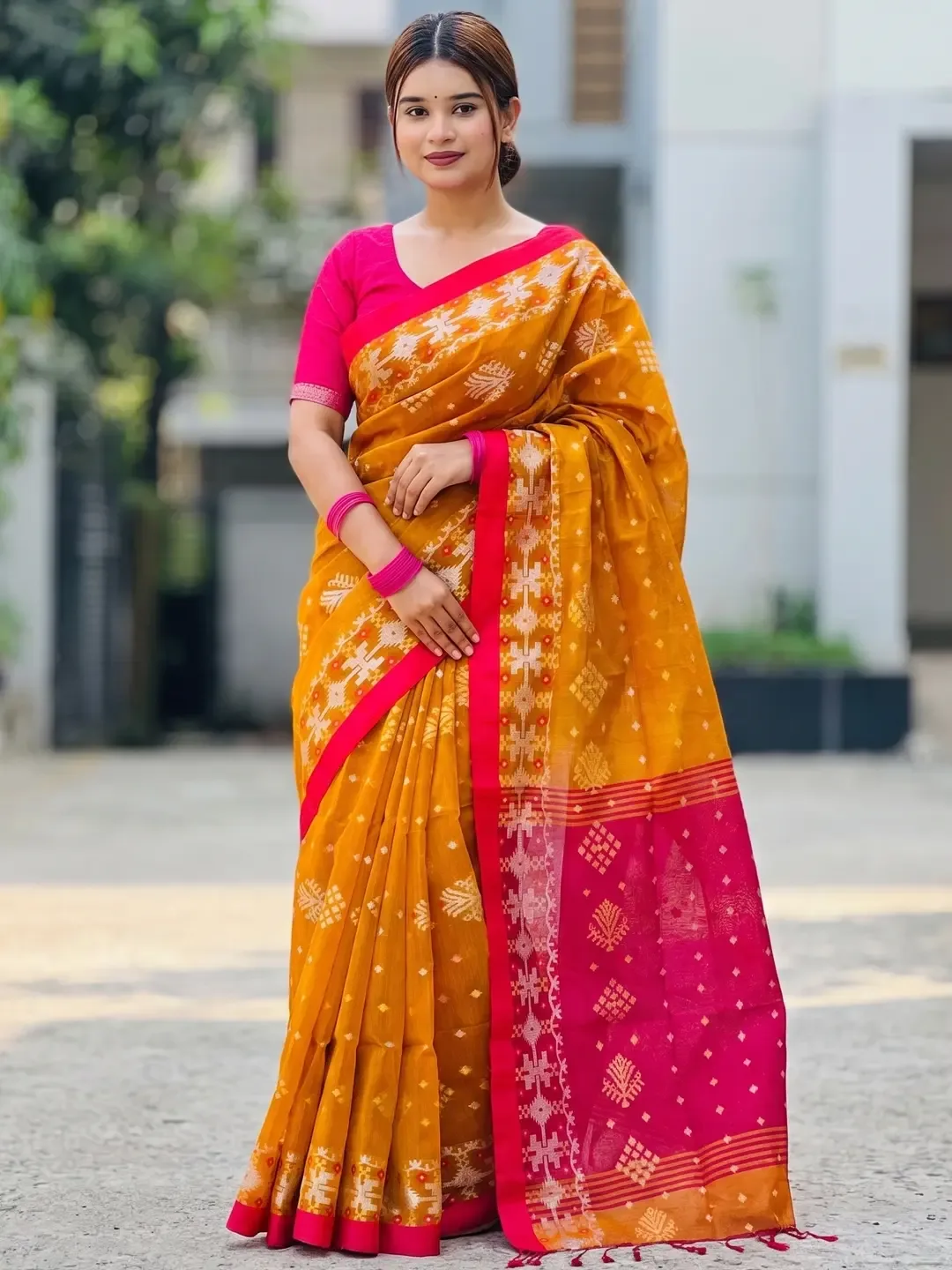 টাঙ্গাইলের টেনসিল জামদানি শাড়ি - JM5